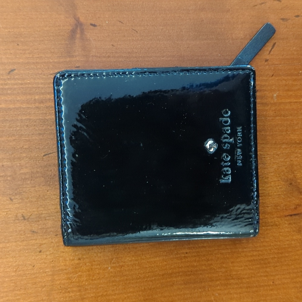 KATE SPADE Patent Leather Wallet
